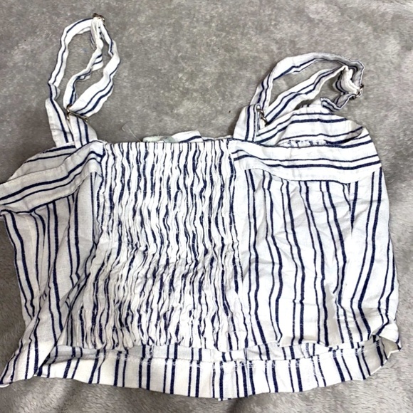 Brandy top (part of matching pants set) - Picture 3 of 3